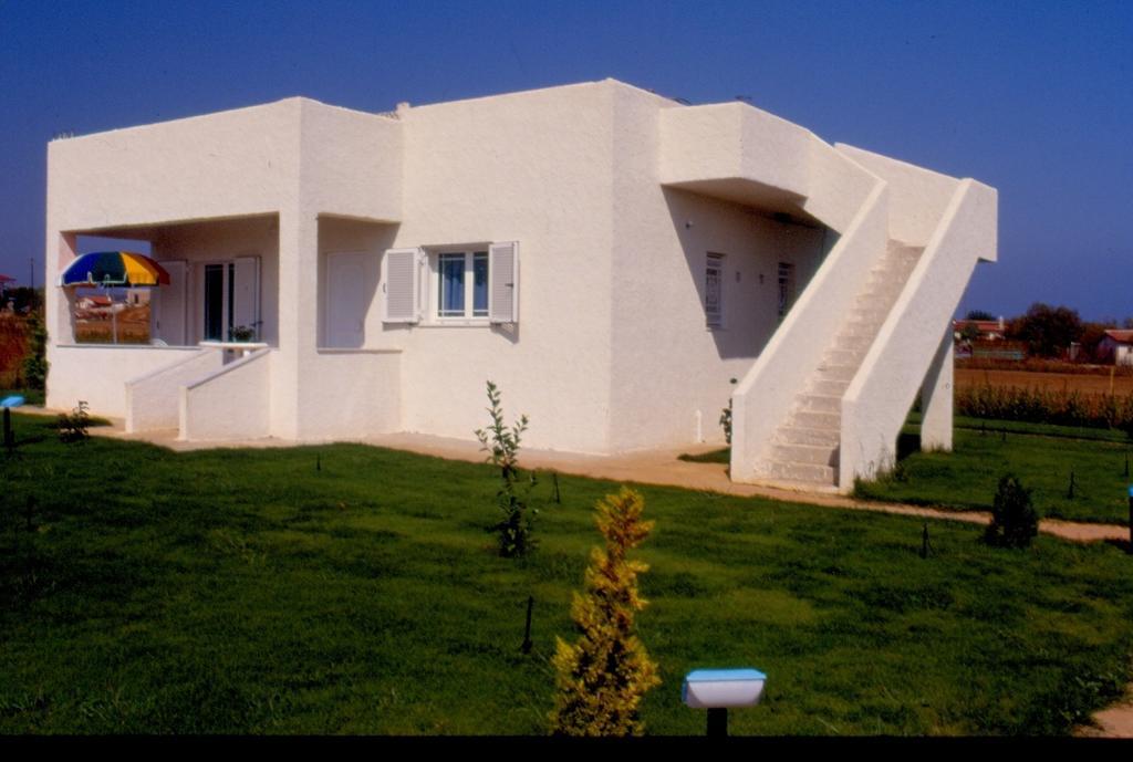 Helonata Apartments Arkoudi Exterior foto